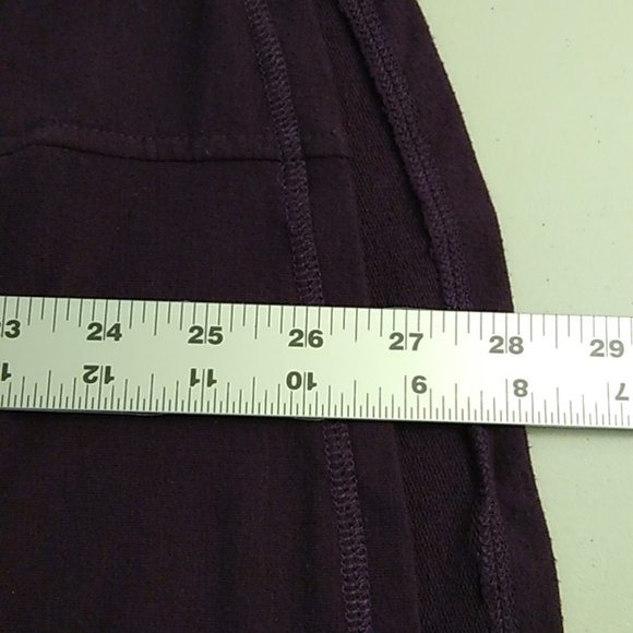 STACCATO FUNNEL NECK SOFT LONG SLEEVE, TEE SHIRT TUNIC IN RICH PLUM. - Picture 5 of 7